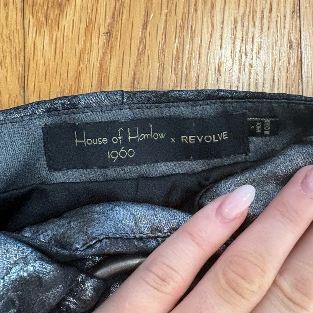 House of Harlow 1960 Iridescent Black Mini Skirt - Picture 3 of 5